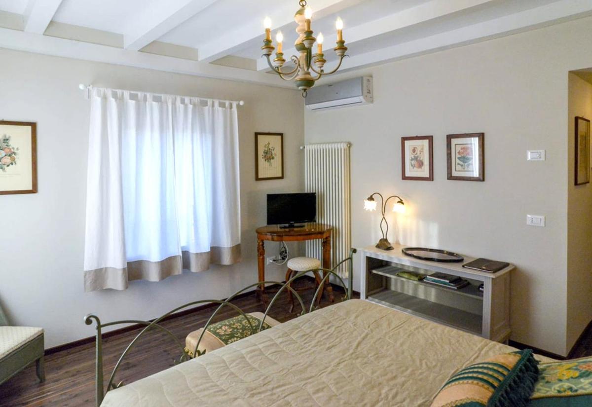 Готель I Torretti Locazione Turistica, Ristorante, Lounge Bar Азоло Екстер'єр фото